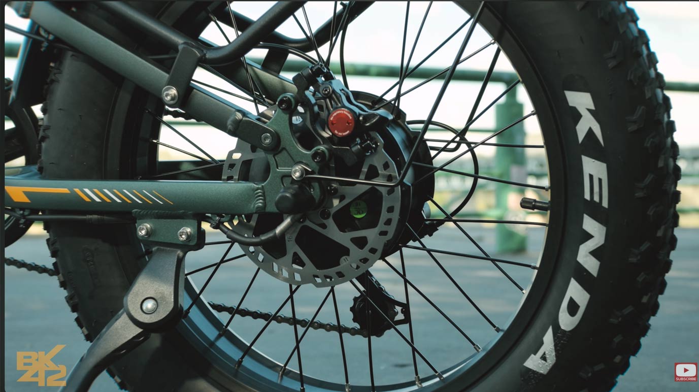APEFOX-RH20-rear-motor